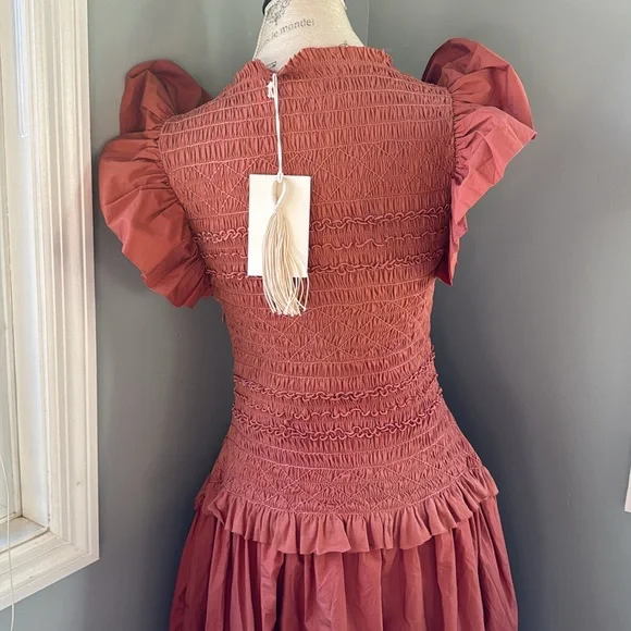 Ulla Johnson Madeline smocked body midi dress NWT size 6 in color clay - Picture 8 of 16